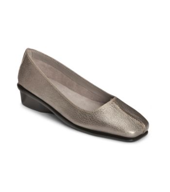 A2® by Aerosoles 