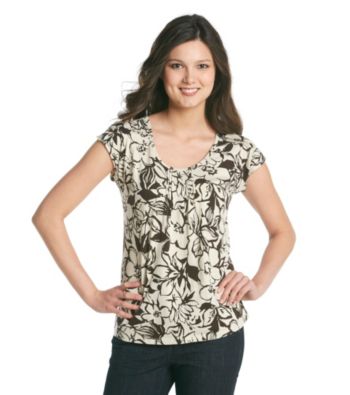 Relativity® Pleated Scoopneck Flutter Sleeve Top