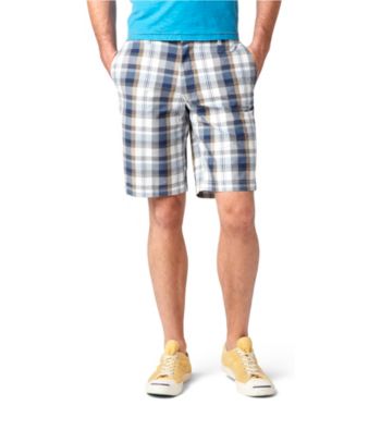 Dockers® Men's Deck Blue Classic-Fit Perfect Flat Front Hills Plaid Short