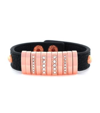 Jessica Simpson Sparkling Snap Bracelet