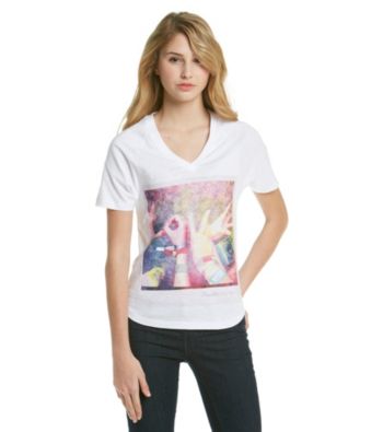 Mambo® Juniors' V-neck Dolman Love Screen Tee
