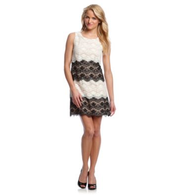 Jessica Simpson Tiered Lace Shift Dress