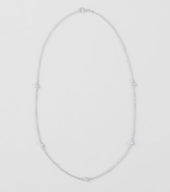 Diamond Accent 18