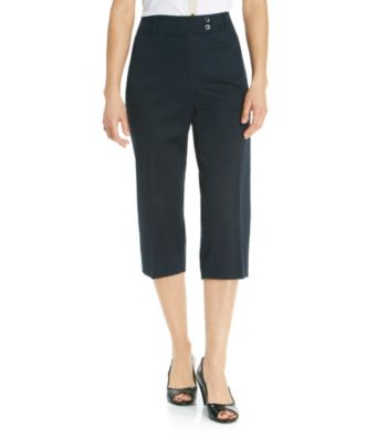 Briggs New York® Petites' Fit Twill Capri