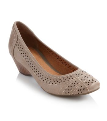 Clarks® 