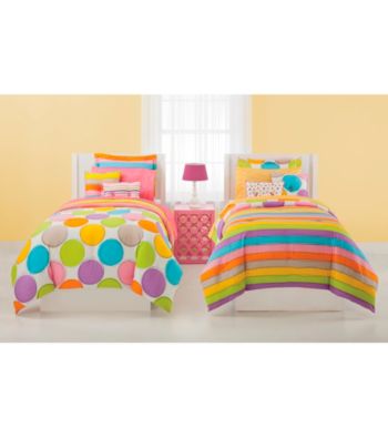 Spot On Reversible Comforter Set by JACKIE McFEE