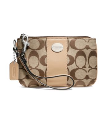 COACH LEGACY SIGNATURE SMALL WRISTLET