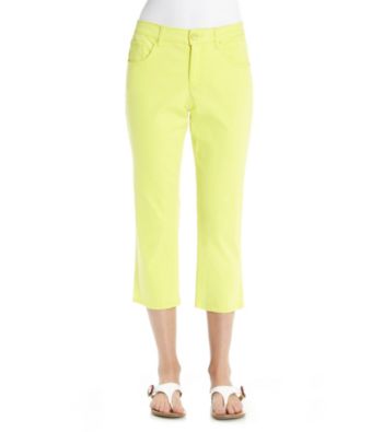 Bandolino® Tatyana Twill Color Capri