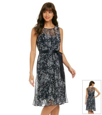 Jessica Howard® Print Pintuck Ruffle Hem Dress