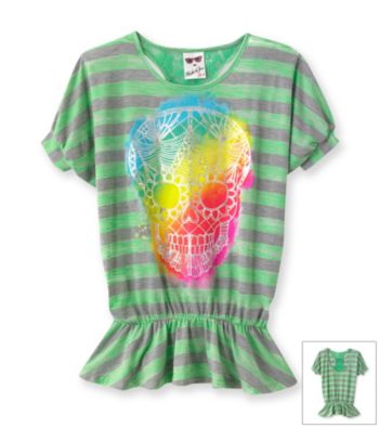 Belle du Jour Girls' 7-16 Green Striped Skull Emblem Tee