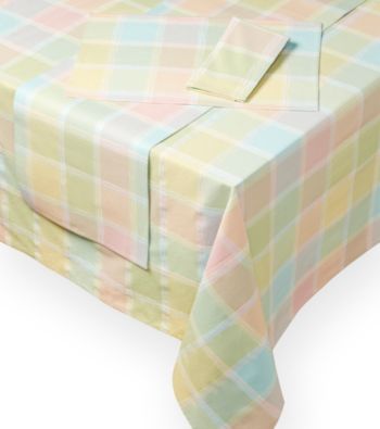 LivingQuarters Multi-Plaid Spring Table Linens