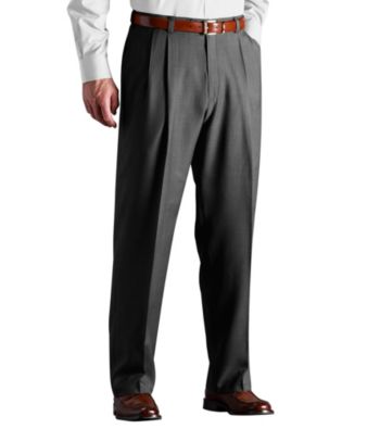 Haggar® Men's Big & Tall Medium Grey Classic Fit Pleated Repreve Pant