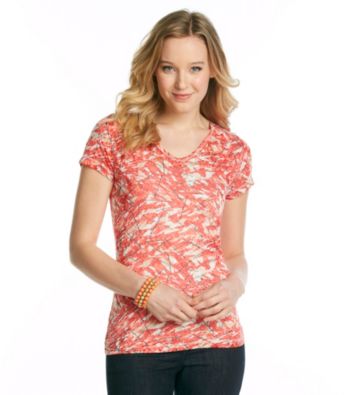 Relativity® Petites' Short Sleeve V-Neck Ruched Shoulder Burnout Tee