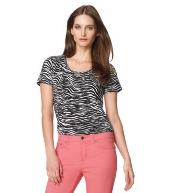 Jones New York Sport® Petites' Zebra Scoopneck Tee
