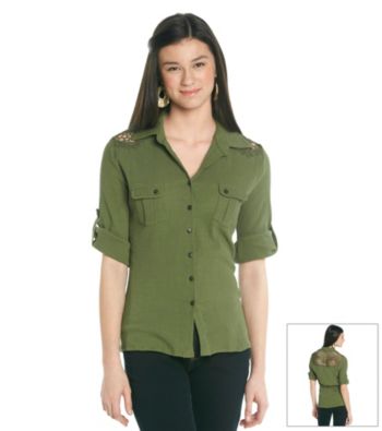 Belle du Jour Juniors' Gauze Crochet Back Equipment Shirt