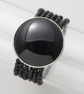 Relativity® Black Seed Bead with Pendant Stretch Bracelet