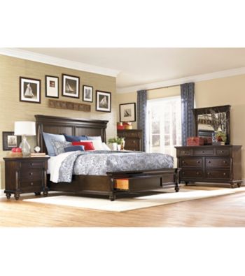 Legacy Davenport Bedroom Collection