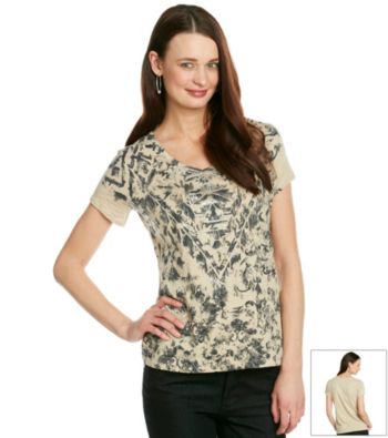 Relativity Short Sleeve V-Neck with Abstract Sequin Print Tee