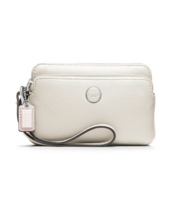 COACH POPPY LEATHER DOUBLE ZIP WRISTLET