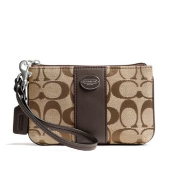 COACH SIGNATURE SMALL WRISTLET