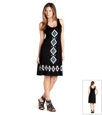 Karen Kane® Sleeveless Scoopneck Diamond Print Dress