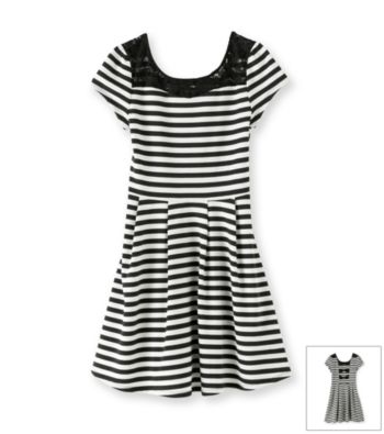 Amy Byer Girls' 7-16 Black/White Striped Dress