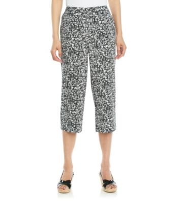 Breckenridge® Petites' Slash Pocket Capri