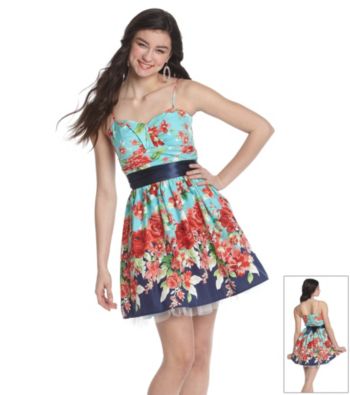 Bee Darlin' Juniors' Empire Waist Floral Print Party Dress