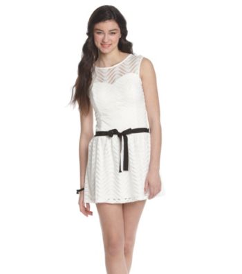 Sequin Hearts® Juniors' Lace Dress