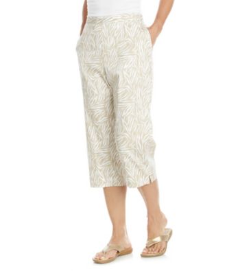 Alfred Dunner® Stretch Waistband All Over Animal Print Capri