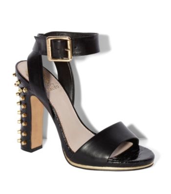 Vince Camuto® 