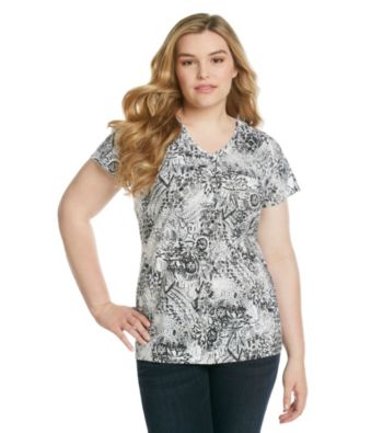 Relativity® Plus Size Printed V-Neck Tee