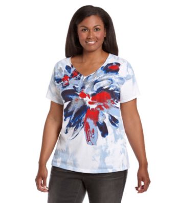 Relativity® Plus Size V-Neck Chalk Flower Graphic Tee