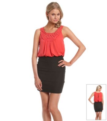Bee Darlin' Juniors' Coral Blouson Bandage Dress