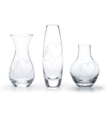 UPC 885991041771 product image for Mikasa Love Story Set of 3 Posy Vases | upcitemdb.com