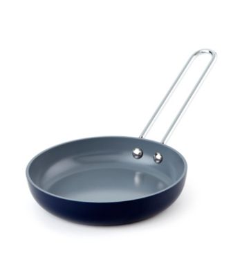 Fiesta&reg; Cobalt Egg Pan Expert