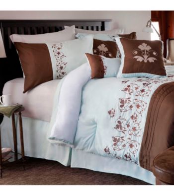 UPC 886511261884 product image for Lavish Home Hannah Embroidered 7-pc. Comforter Set | upcitemdb.com