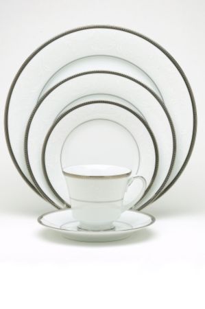 Noritake Regina Platinum 5-pc. Place Setting