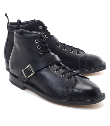 Expertly crafted in genuine calfskin leather. Leather lining and soles. Goodyear welt construction.Made in Italy.
