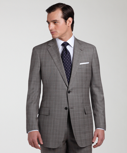Hand-tailored in elegant wool woven in Italy. In our Regent fit with slimmer lines, a narrower lapel with pickstitch detail and trimmer trousers. 2-button jacket with side vent. Plain-front trousers. Dry clean. Made in Italy.