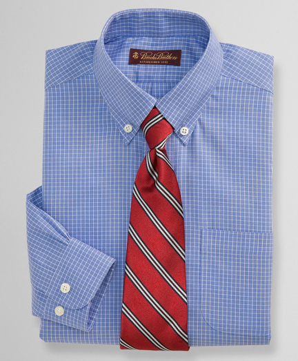 Pure cotton treated to resist wrinkles. Single-needle tailoring. Barrel cuffs. Machine wash. Imported.