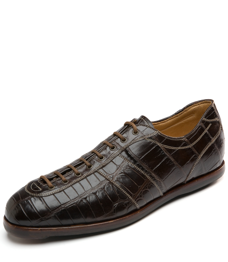Luxurious and refined. Genuine alligator upper.  Leather lining. Rubber sole.  Made in Italy.