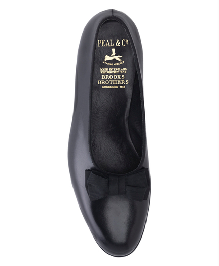 formal pumps with grosgrain ribbon bow