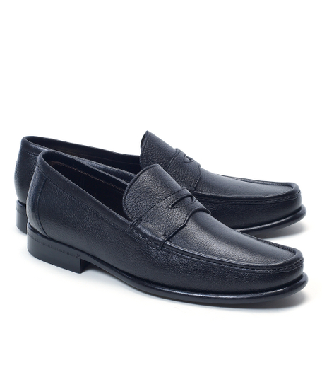 Genuine leather. Made with rubber and leather soles. Made in Italy.