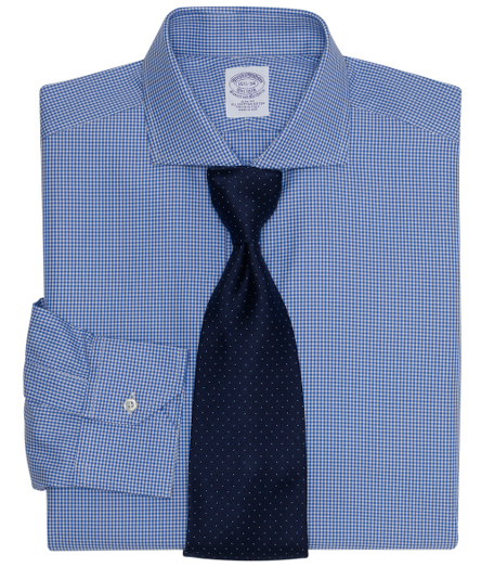 Pure Egyptian cotton woven in Italy. French placket and split-back yoke. Londoner collar. Signature shirring at mitered cuffs. Superdurable buttons. Machine wash. Made in the USA.