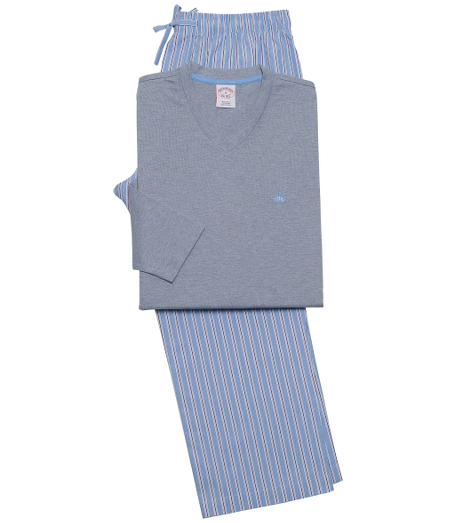 Solid long sleeve cotton knit shirt with embroidered  Golden Fleece logo on chest and contrasting tape on neck and side vents.Cotton broadcloth  loungepant with drawstring elastic waist, side seam, and back patch pocket. Machine wash. Imported.