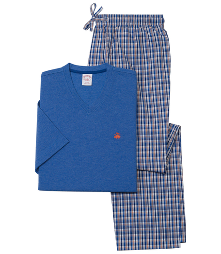 Solid short-sleeve cotton knit v-neck shirt with embroidered Golden Fleece logo on chest and contrasting tape on neck and side vents. Cotton broadcloth lounge pant with drawstring elastic waist, side seam, and back patch pocket. Machine wash. Imported.