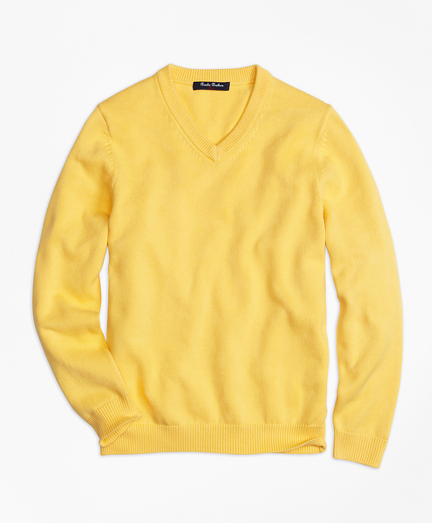 yellow sweater