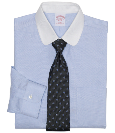 Lightweight cotton oxford. Made with pucker-free seams and treated to remain virtually wrinkle-free. White golf collar. Signature shirring at barrel cuffs. Superdurable buttons. Center back pleat. Left chest pocket. Machine wash. Imported. Also available in Slim fit.