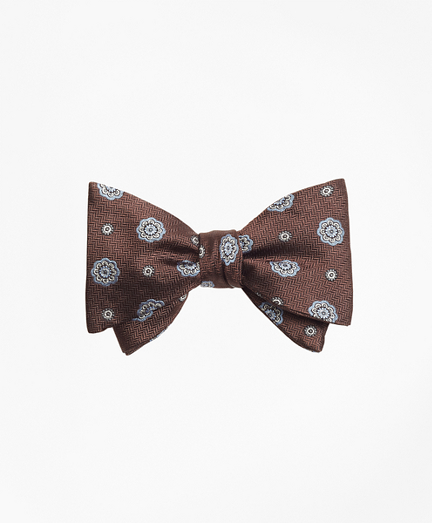 Spaced Medallion Bow Tie
